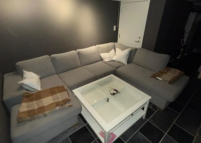 Sunny & Spacious In Lund, Ideal For Summer Trips * Kristiansand